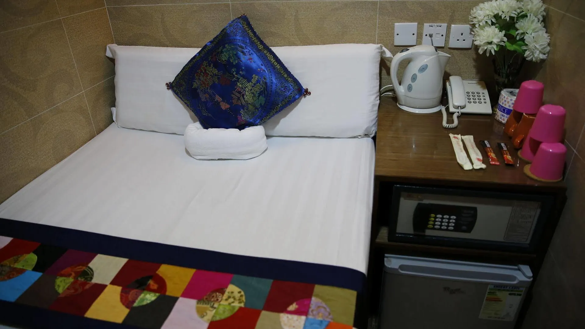 Sandhu Guest House Hongkong 2*,